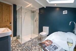 Photo 35- click for photo gallery